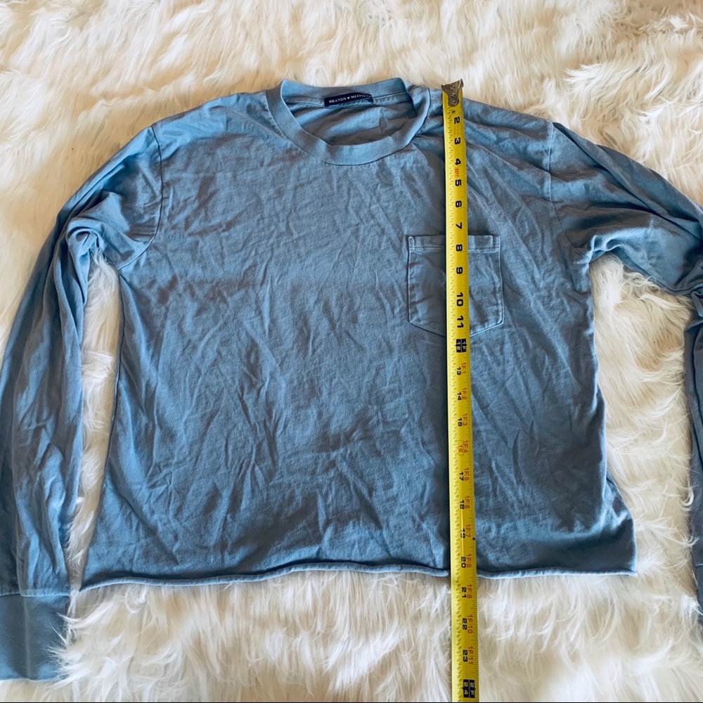 Brandy Melville one size cropped long sleeve tee - Picture 6 of 7